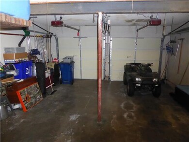 8180 Halsey St, Lenexa, KS 66215 - photo 5