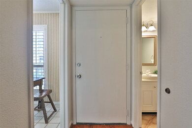 14530 Misty Meadow Ln, Houston, TX 77079 - photo 5