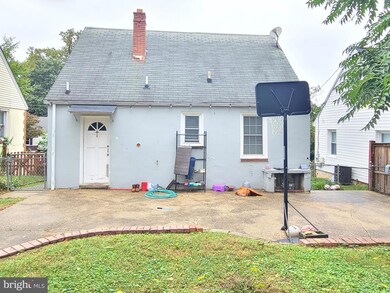 5219 Varnum St, Bladensburg, MD 20710 - photo 3