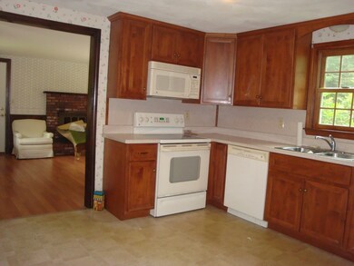 45 Keith Place, Bridgewater, MA 02324 - photo 4