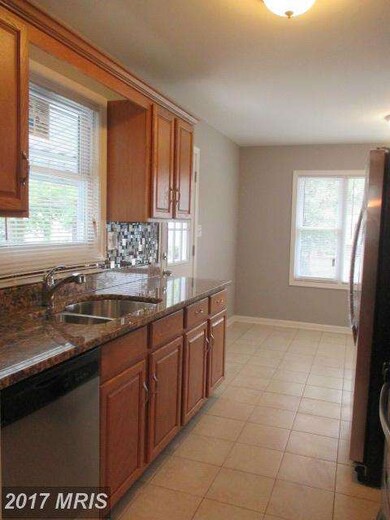 216 Yorknolls Dr, Capitol Heights, MD 20743 - photo 6