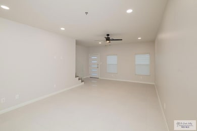 3512 Vanessa Ln unit 5, Weslaco, TX 78596 - photo 2