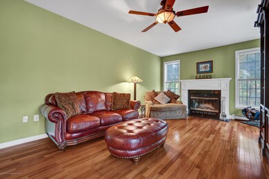 85 Pinewood Dr, Ringwood, NJ 07456 - photo 7