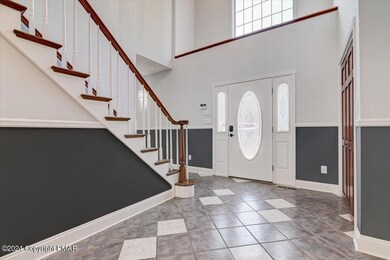 406 Iroquois Loop, Canadensis, PA 18325 - photo 3