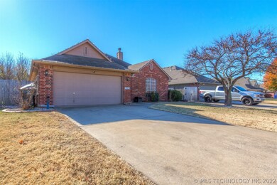 19622 E 39th St S, Broken Arrow, OK 74014 - photo 2