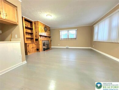 1103 N Van Buren St, Allentown, PA 18109 - photo 5