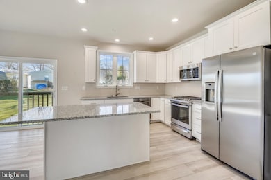 9319 4th St N, Laurel, MD 20723 - photo 7