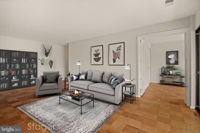 11301 Commonwealth Dr unit 201, Rockville, MD 20852 - photo 3