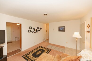 53 Crestline Dr, Ballston Spa, NY 12020 - photo 4