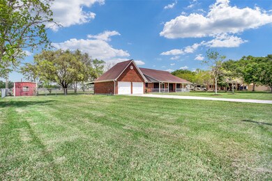 3606 Hummingbird Ln, Alvin, TX 77511 - photo 5