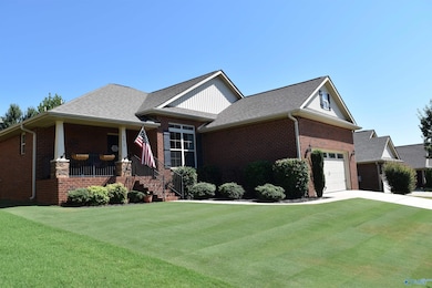 6813 Wintercrest Way SE, Owens Cross Roads, AL 35763 - photo 3