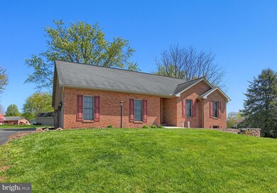 740 Joy Dr, Greencastle, PA 17225 - photo 2