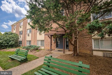 8125 W Chester Pike unit C6, Upper Darby, PA 19082 - photo 2