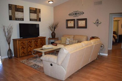 3 st living room 2