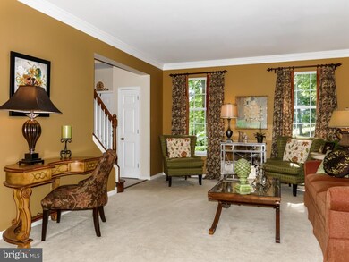 54 Edgemont Ln, Langhorne, PA 19047 - photo 4