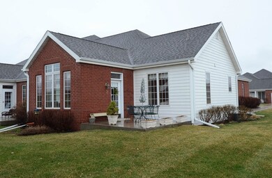 44 Blue Iris Way, Fitchburg, WI 53711 - photo 2