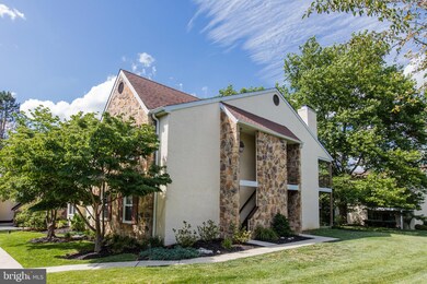 186 Valley Stream Cir unit 186H, Chesterbrook, PA 19087 - photo 2