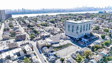 362 Lafayette Ave unit B, Cliffside Park, NJ 07010 - photo 2