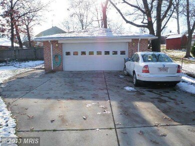 3211 Castleleigh Rd, Beltsville, MD 20705 - photo 2