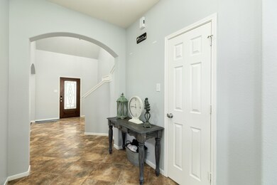 4723 Lake Rim Dr, Alvin, TX 77511 - photo 5