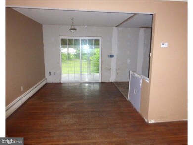 1515 Pottstown Ave, Pennsburg, PA 18073 - photo 2