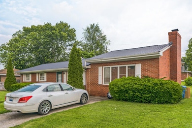 1591 Grant Dr
