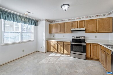 1248 Gazebo Ct, Charlottesville, VA 22901 - photo 4