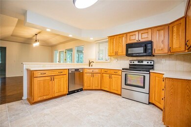 133 Mayfair Dr, Bella Vista, AR 72715 - photo 7