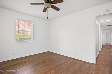 Living Room 2555
