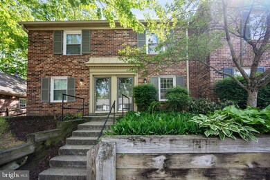 8357 Dunham Ct unit 608, Springfield, VA 22152 - photo 2