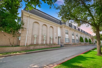 2601 St unit B114, Houston, TX 77025 - photo 3