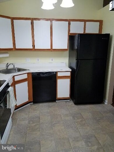 114 Timberlake Terrace unit 11, Stephens City, VA 22655 - photo 5