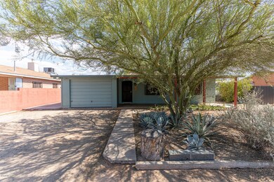 Charming / Adorable Bungalow