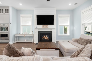 855 Forrest Dr, Daniel Island, SC 29492 - photo 2