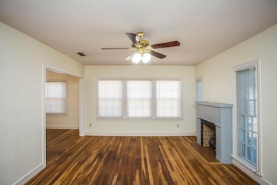 2507 26th St unit Front, Lubbock, TX 79410 - photo 6
