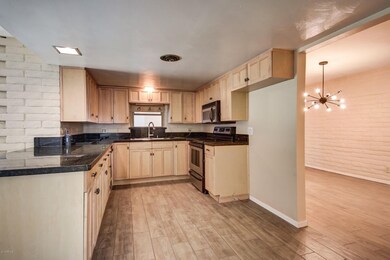 Spacious Upgraded Kitchen!