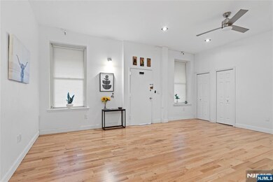 187 Wayne St unit 311, Jersey City, NJ 07302 - photo 7