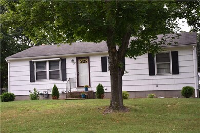 115 Zinnia Dr, Cranston, RI 02920 - photo 4