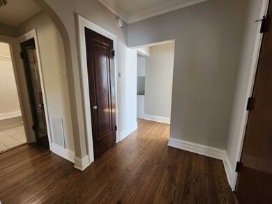 2724 W Glenlake Ave unit 2, Chicago, IL 60659 - photo 5