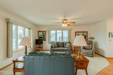 2913NColoradoDr_00005