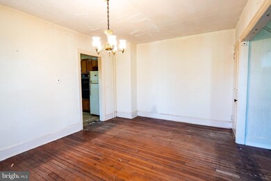 1110 E Pleasant St, Glenside, PA 19038 - photo 4