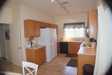Kitchen Has Oak Cabinets