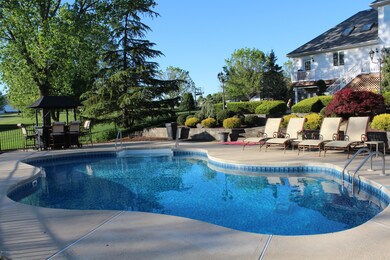 pool 4