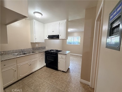 888 N Palm Ave unit 8, Upland, CA 91786 - photo 4