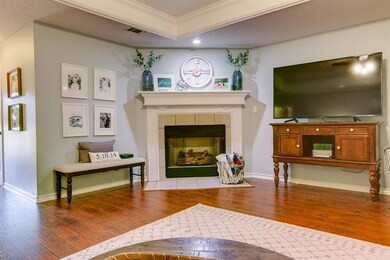 16 White Oak Ln, Wake Village, TX 75501 - photo 5