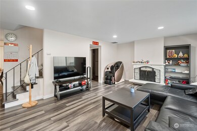 2302 S Pinebrook Ln unit 36, Des Moines, WA 98198 - photo 6