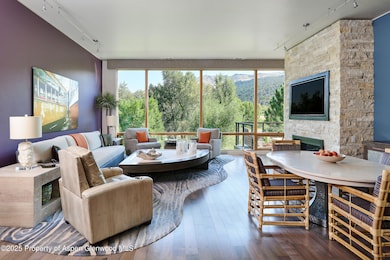 Living room with custom furnishings