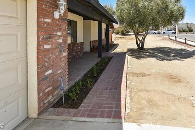 16909 Lorene Dr, Victorville, CA 92395 - photo 7