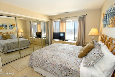 Large bedroom on the Ocean