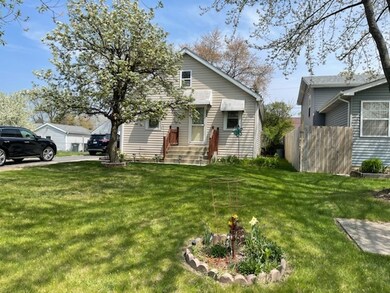 115 N Frolic Ave, Waukegan, IL 60085 - photo 2